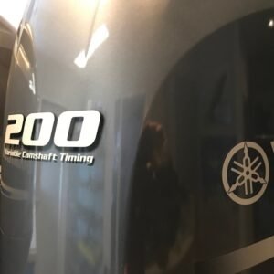 Yamaha 200 HP long shaft F200 XC (including remote control, gauge and propeller)