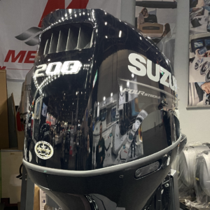 Suzuki 200 HP long shaft DF200 ATL (including remote control, gauges and propeller)