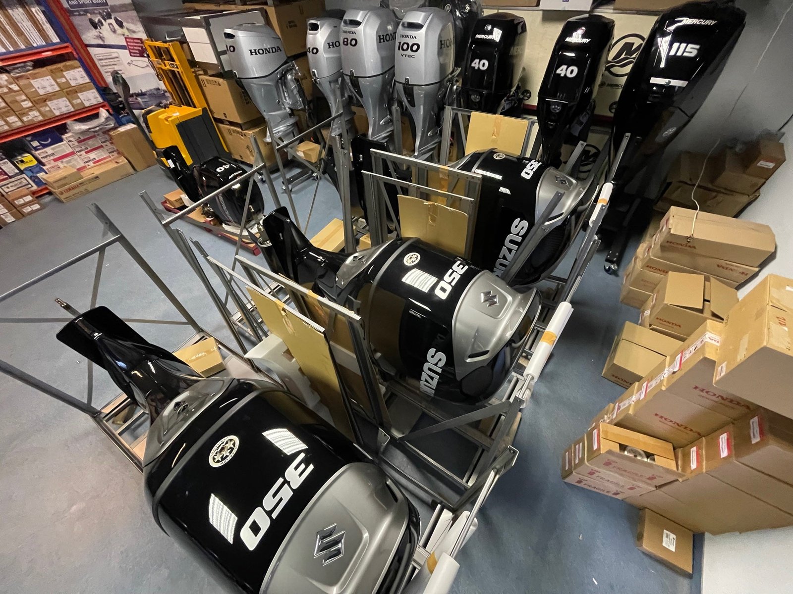 suzuki 350 hp extra long shaft df350 atx (including drive by wire controls, gauges and propeller) Suzuki 350 HP extra long shaft DF350 ATX (including drive-by-wire controls, gauges and propeller)